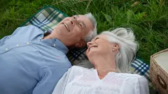 Life after 60 without fear: habits that you should break to start living for real