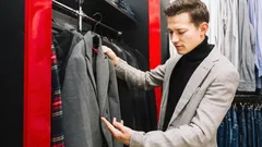 Psychologists Reveal 3 Clothing Colors Worn Only by Confident, Authoritative People